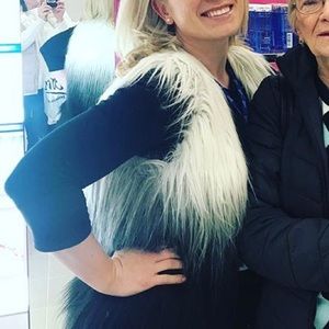 Kensie vest medium like new